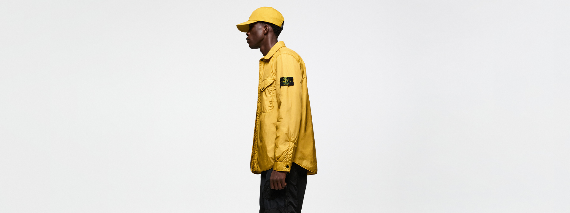 メンズ向けコートやジャケットなどアウターウェア | Stone Island